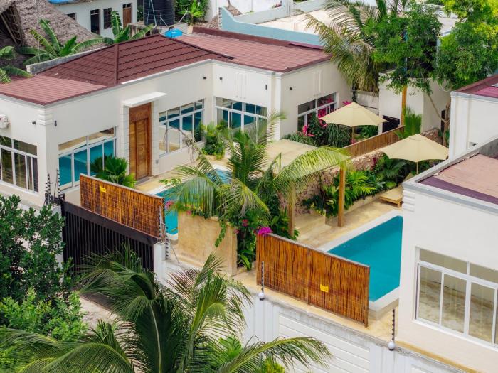 Twin Villa Zulia by Zanzibar Stays - Private Pool Villa Jambiani