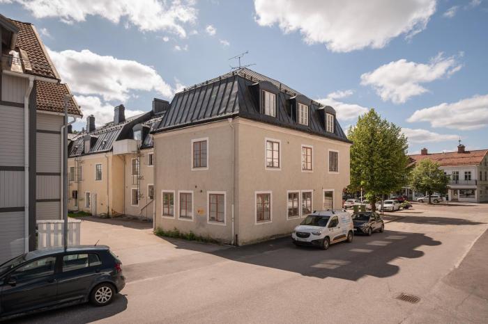 Comfort Meets Style in Central Norberg