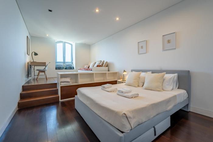 Carmo House - Art and Creativity in Downtown Porto