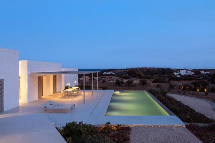 MedBlu Paros