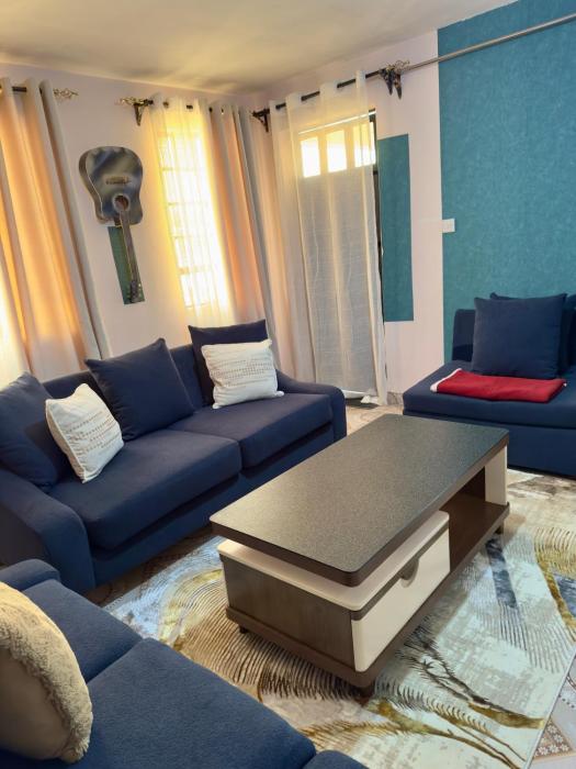 Toly’s Spacious One Bedroom