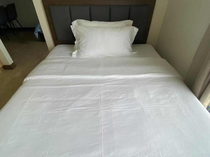 1BR with Kitchen & Balcony 2 mins to Okada - 6D