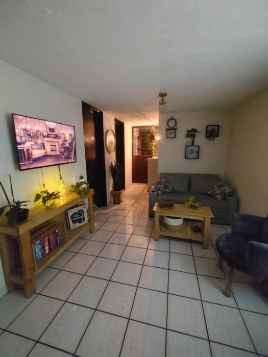 Cozy Home - Departamento en buena ubicacion dentro de Guadalajara