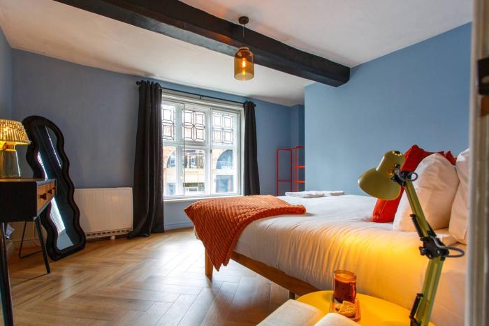 2 Bedroom Modern Apartment with Stunning Chester Views