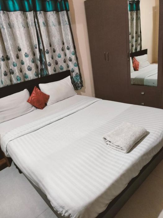 Symphony Suites Serviced Apartment