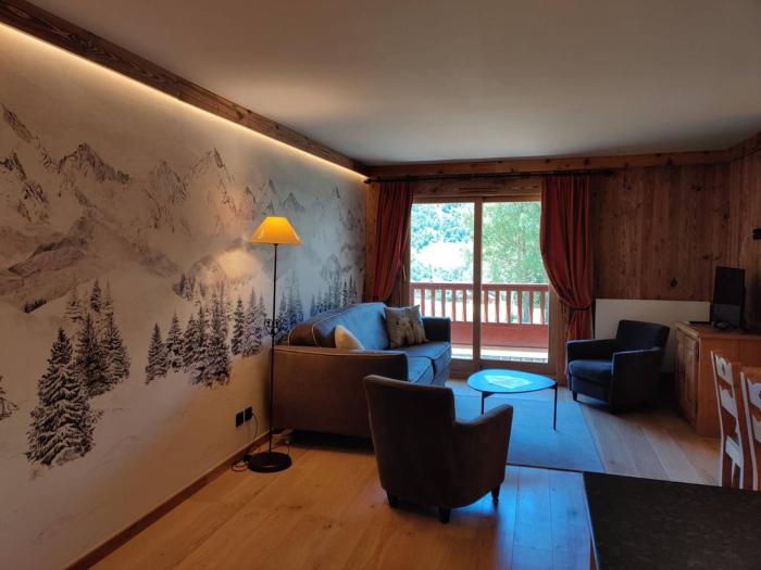 Appartement 4* - Pied des pistes - Piscine, Spa, Sauna, Hammam, Salle de sport - FR-1-461-24