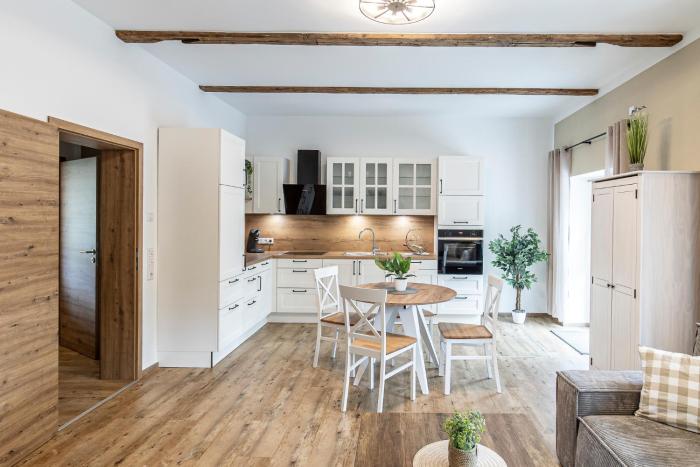 Ferienbahnhof Fichtental Stellwerk Suite