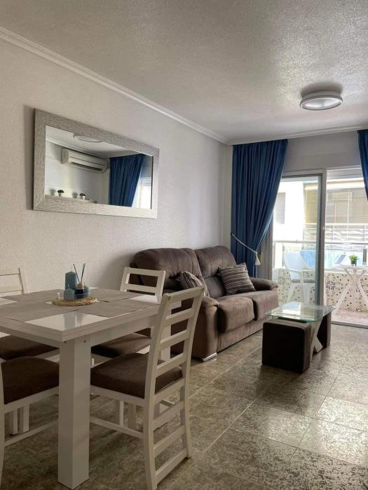 Cozy apartment close to the beach