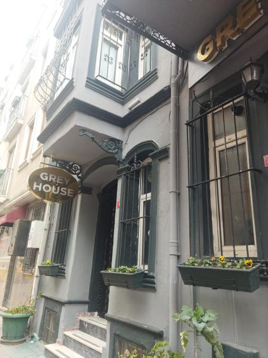 Grey House Apartments B Block