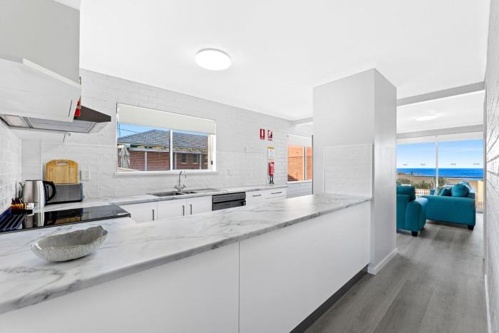 Countess Court Unit Great Ocean Views