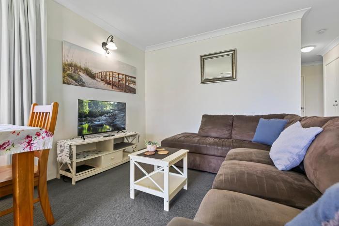 Dolphin View on South Esplanade