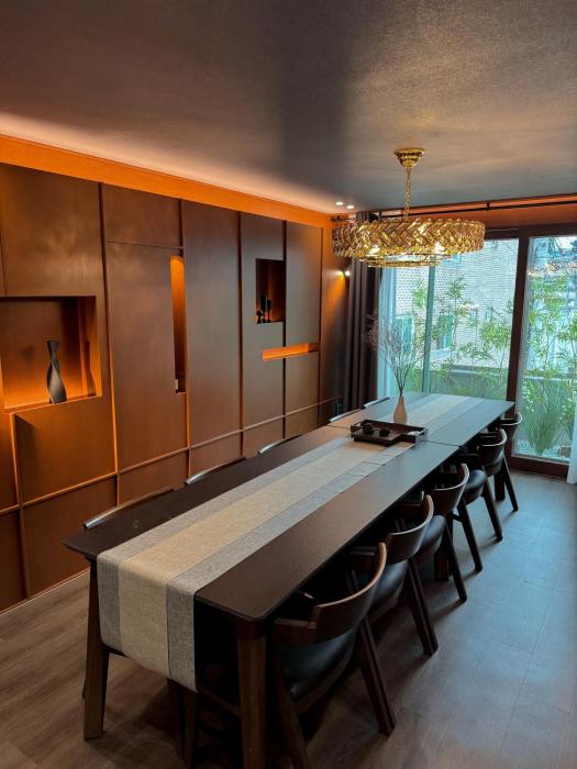 7 Minutes from Seoul Station REmare