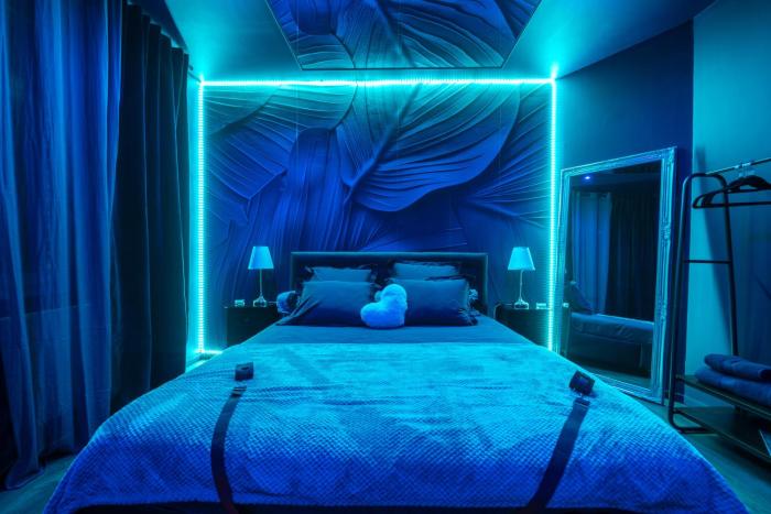 Love room - Luxuria Avignon