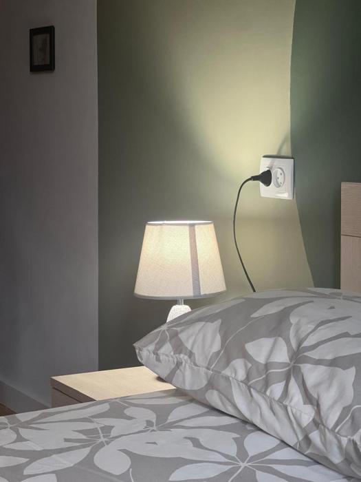 Bright 1BR flat in the city centre Tsereteli ave