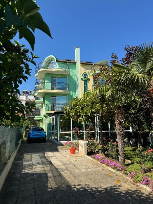 Хотел Грация