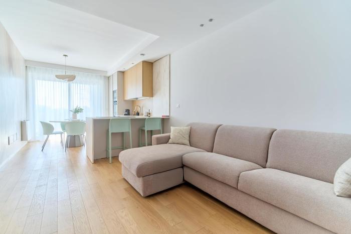 Bari Giannini1 Luxe Apartment