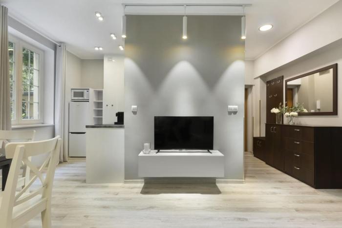 Elite Apartments Old Town Center