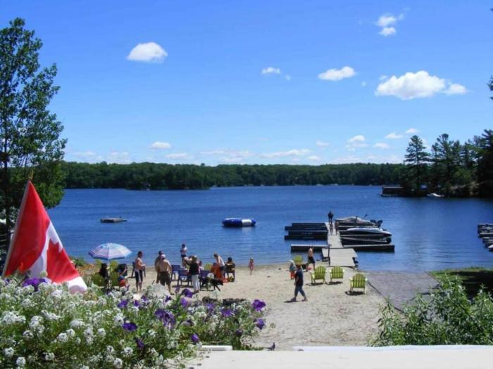Bunkie 3 At The Lake On Muskoka Shores