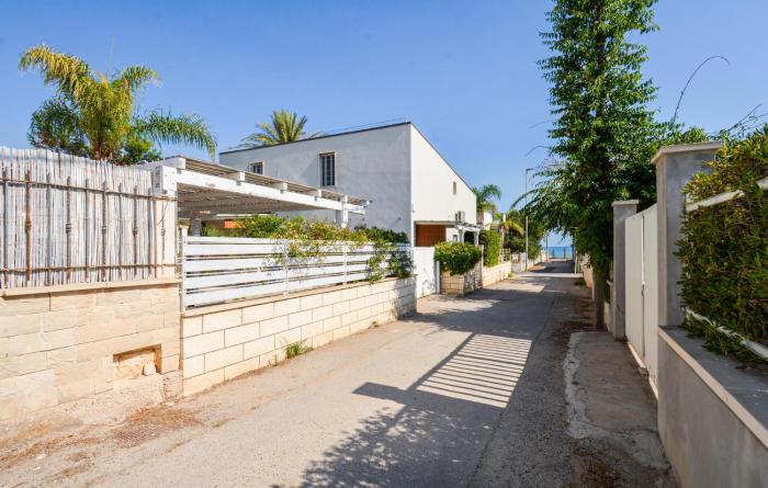 Cozy Home In Caucana With House A Panoramic View