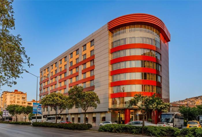 Ramada Plaza By Wyndham Izmir