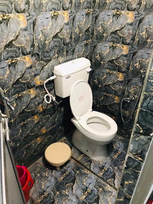 Krishna rooms & dormitory nearby ghats & kaal Bhairav temple