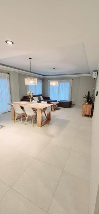 Excelente depto Rock Zafiro !