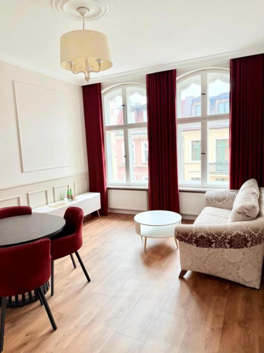 Belvedere Old Town AC Progres