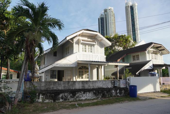 Vattui Beach Villa Jomtien