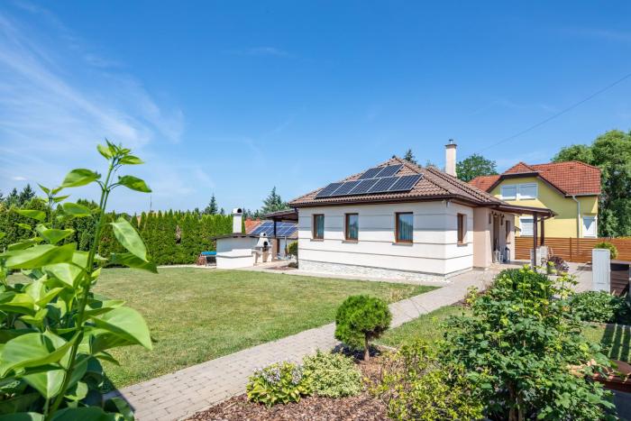 Borostyán Tó Vendégház