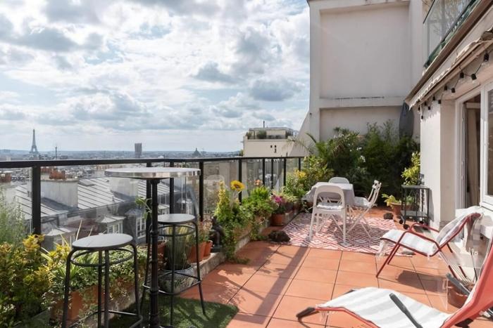 Vue Exceptionnelle & Terrasse - Appartement Vintage chez une Parisienne