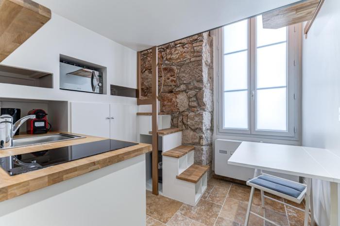 Etudiants port - 1pers, wifi, AC