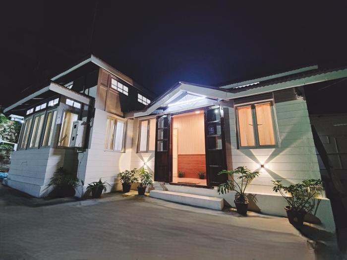 Insara Cottage