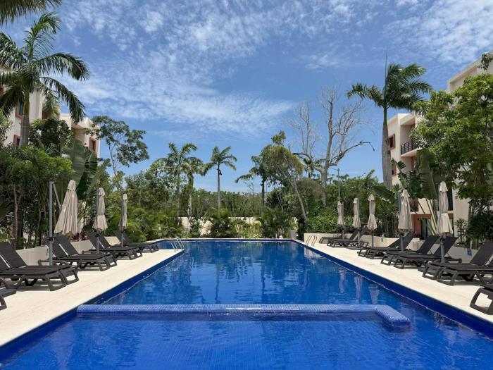 OMBU Apartment New, equipped, 2 bedrooms, 2 bathrooms, pool