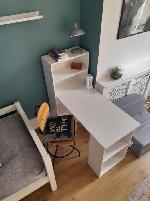 Cozy Private Studio London ,25 mins Kings Cross ,Private Entry Studio