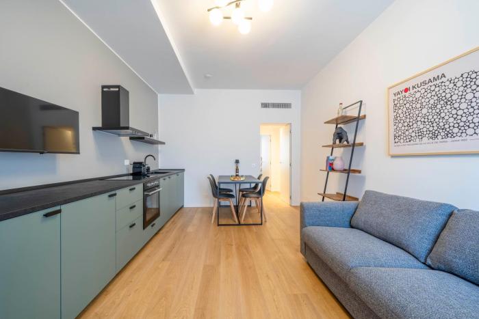 Casa Gorilla Sempione, Milan Apartment