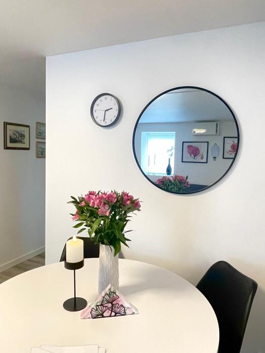 Charming Modern Apartment Close to Moa & Ålesund