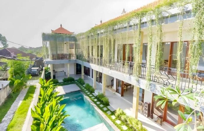 Dtegal Guest House- Tropical Courtyard in Canggu