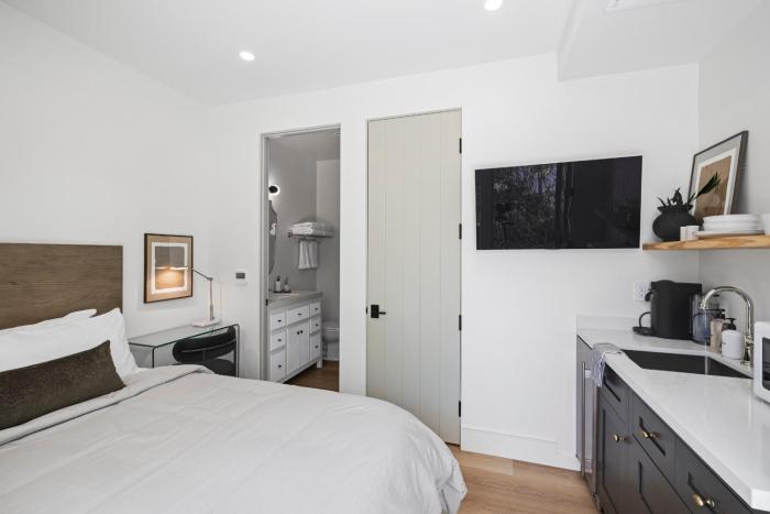 Casa Jardin - Boutique Suites in Downtown Santa Barbara