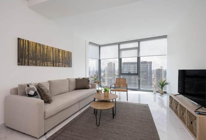 Lovely Modern 1BD Condo Views w PoolGym! #222