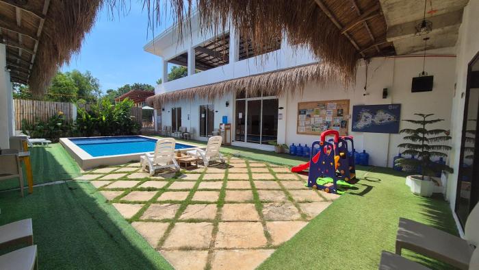 Camotes Hostel Resort