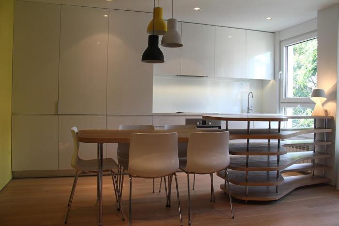 Ideally located designer flat