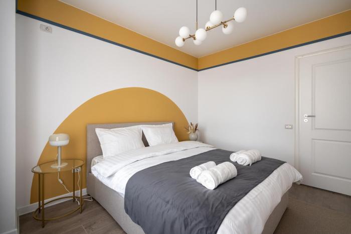 Central Spacious Apartment 204