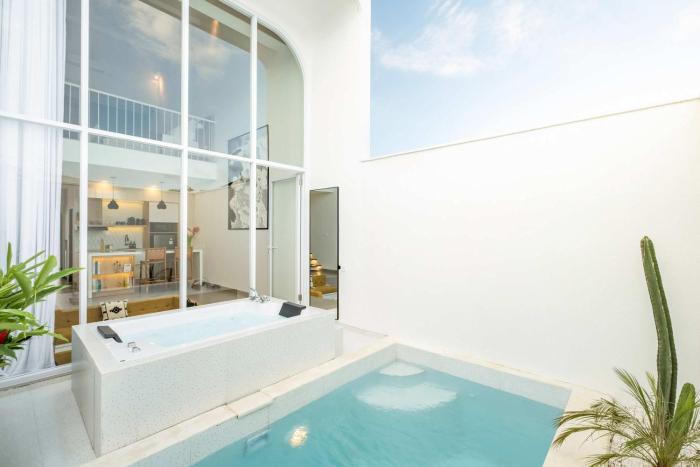 NEW Twin Villas with Cinema - 6 Min to Pandawa Beach