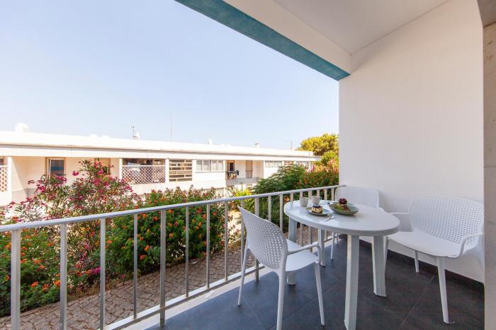 B74 - Baluarte Holiday Flat in Lagos