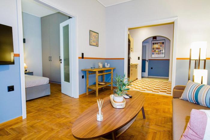 Acropolis Luxury retreat