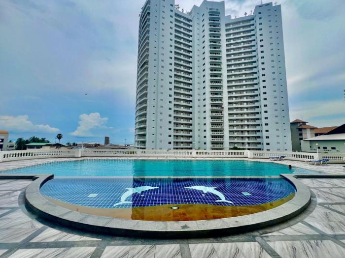 Luxury condo with a sea view near Dongtan Beach