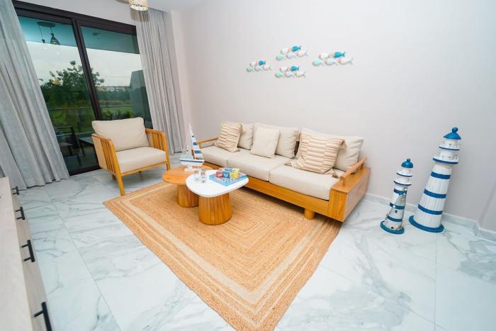 Cana Rock Star D208 Jaccuzi Pool Golf and Private Beach