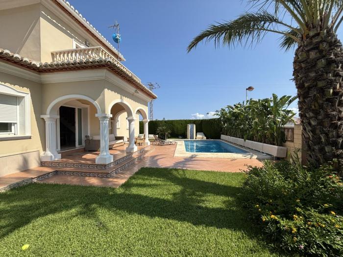 024 Villa Los Arcos