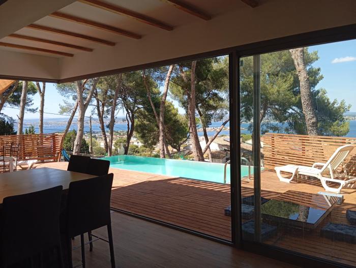 Villa vu mer et étang de thau