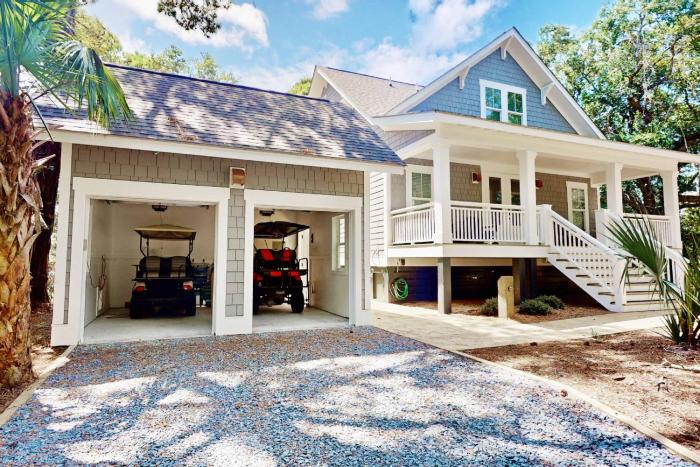 Holly Creek Cottage